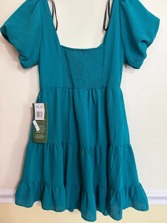 B. Smart Women’s Size 7 Teal Puff-Sleeve Tiered Mini Dress - Picture 12 of 12
